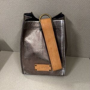 Joji & Co. Leather Box Bag